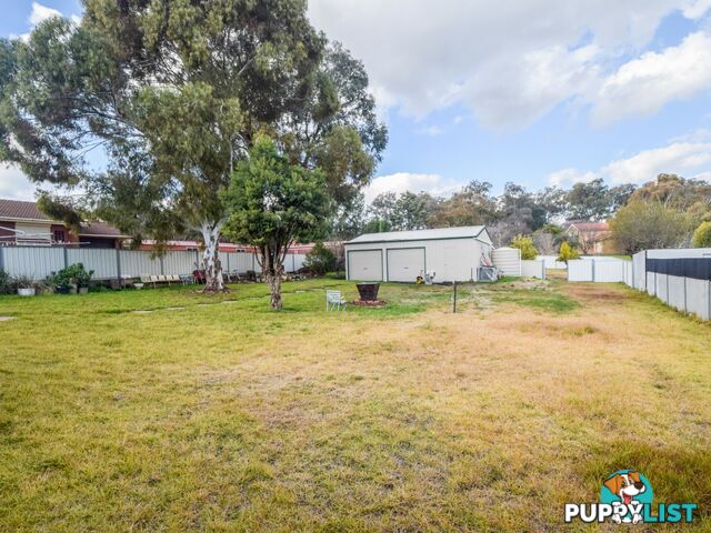 67 Blackett Avenue YOUNG NSW 2594