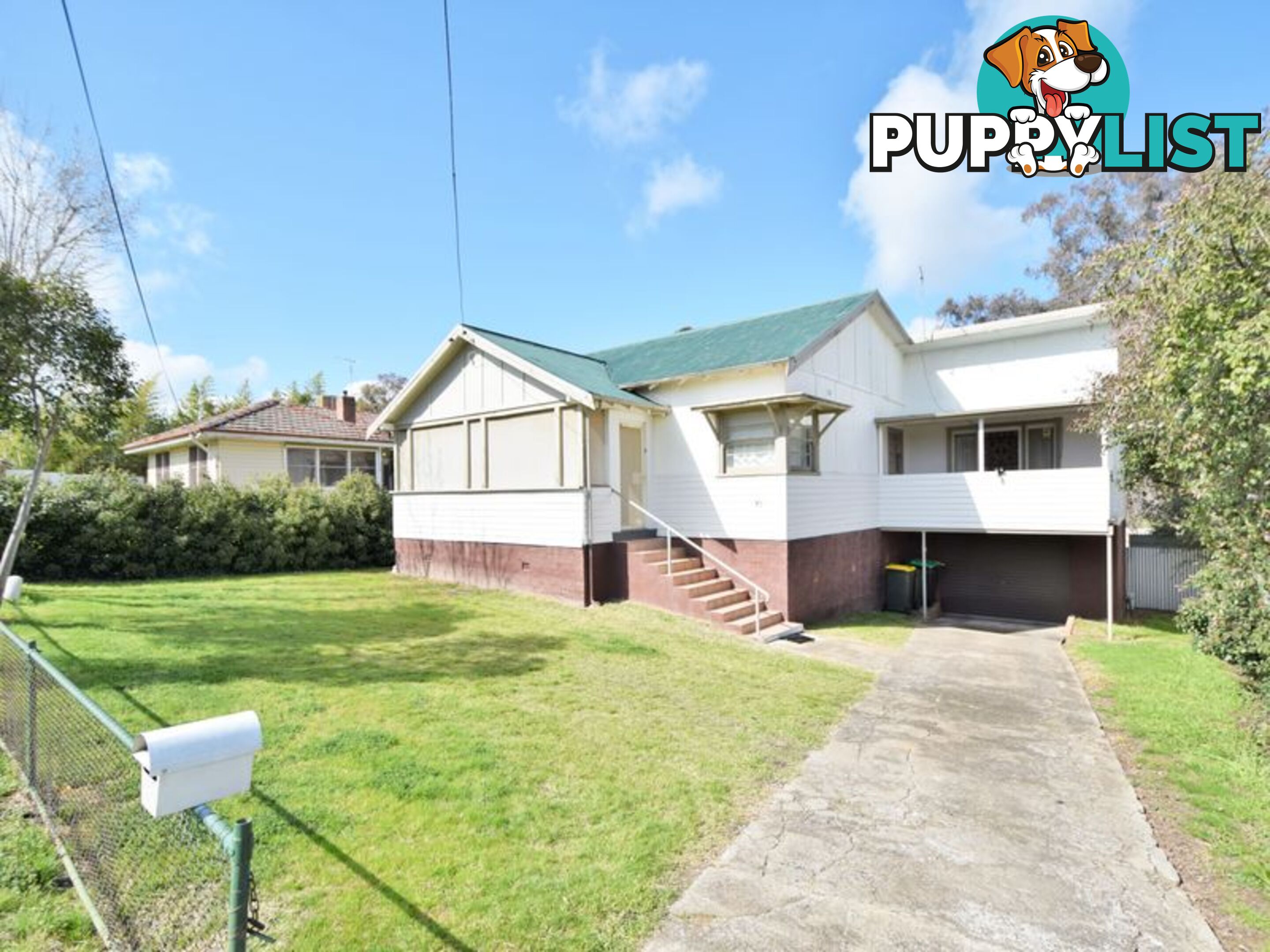 10 Brock Street YOUNG NSW 2594