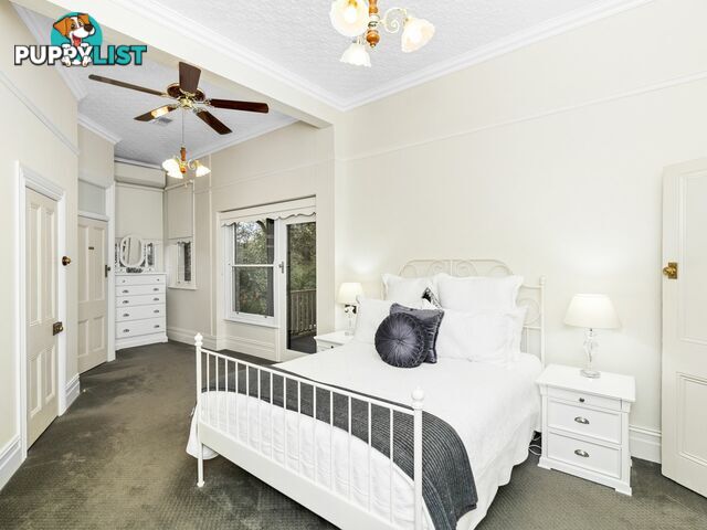 64 Allanan Street YOUNG NSW 2594