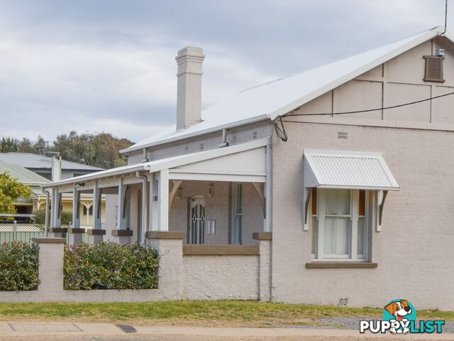 1 Dundas Street YOUNG NSW 2594