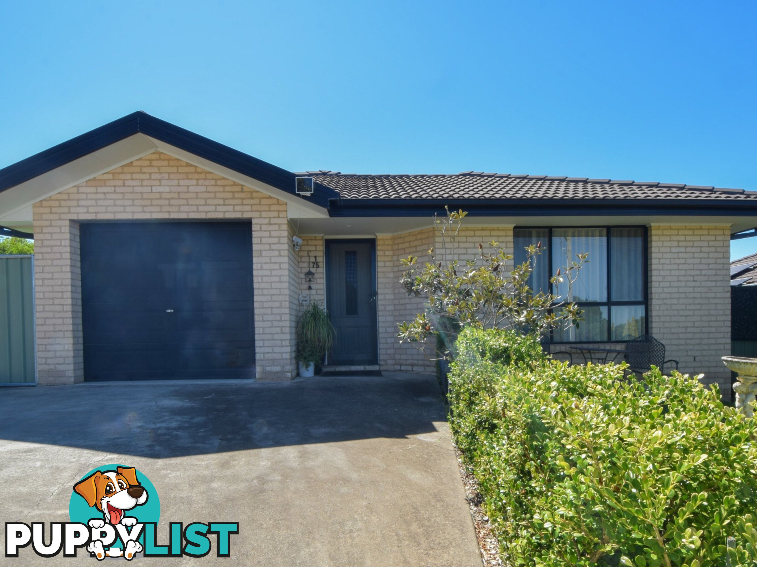 1-75 Blackett Avenue YOUNG NSW 2594