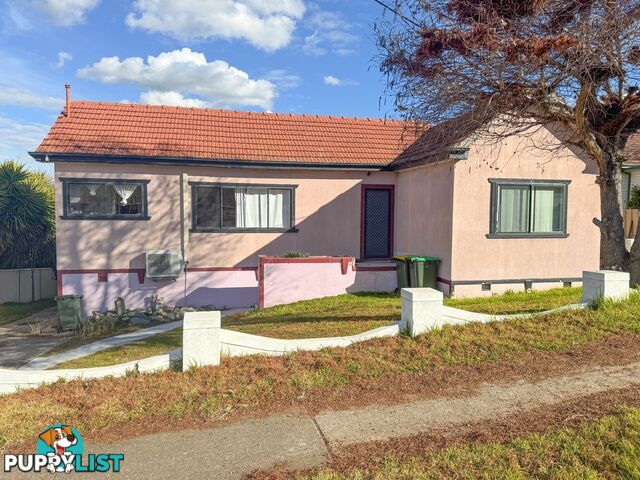 92 William Street YOUNG NSW 2594