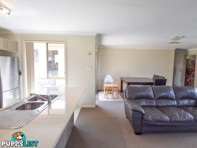 1 Hambrook Place YOUNG NSW 2594