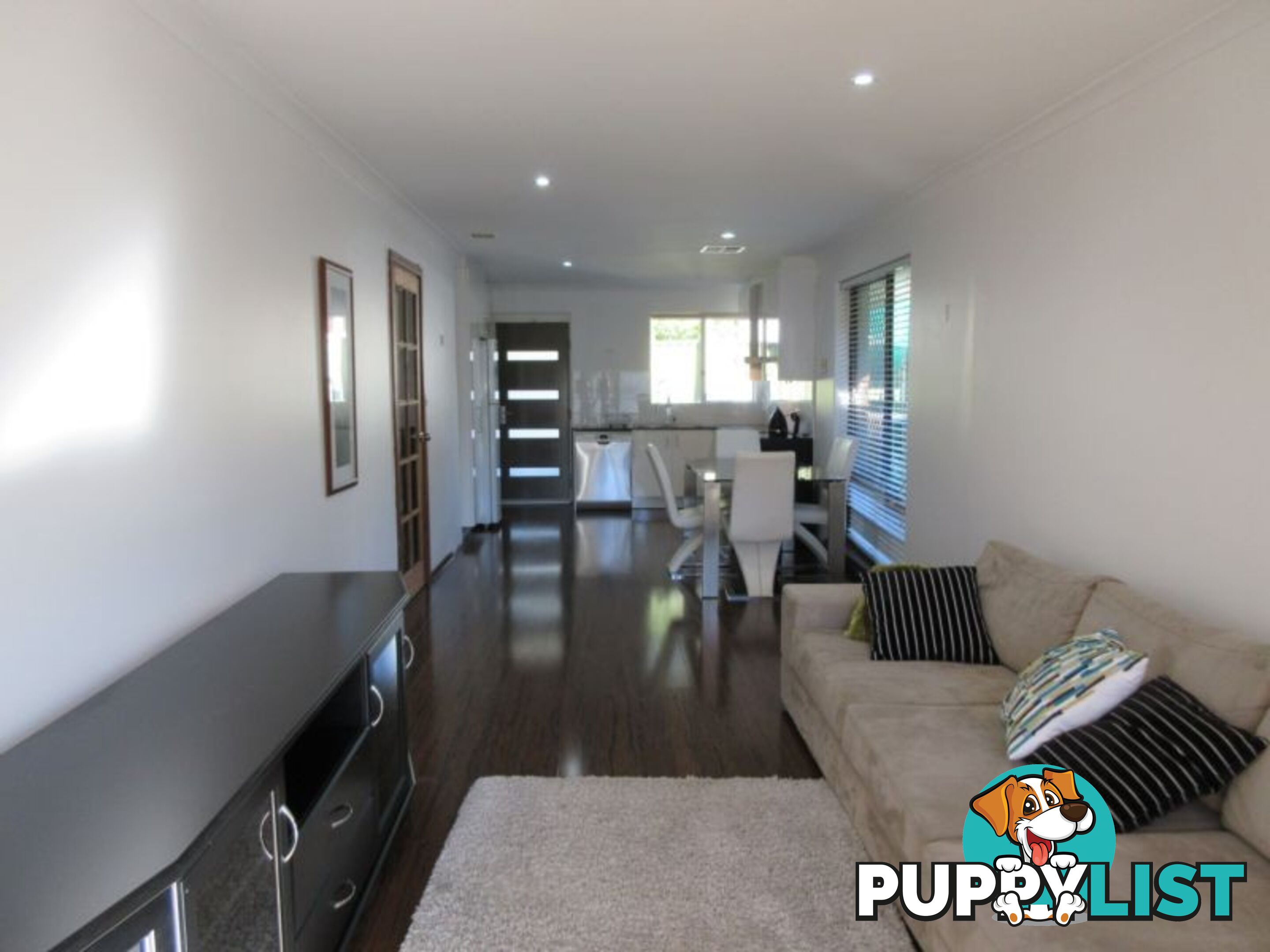 8 82-84 Waddell St BICTON WA 6157