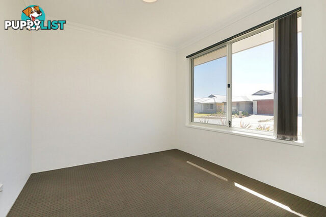 4 Brooksedge Boulevard MADDINGTON WA 6109