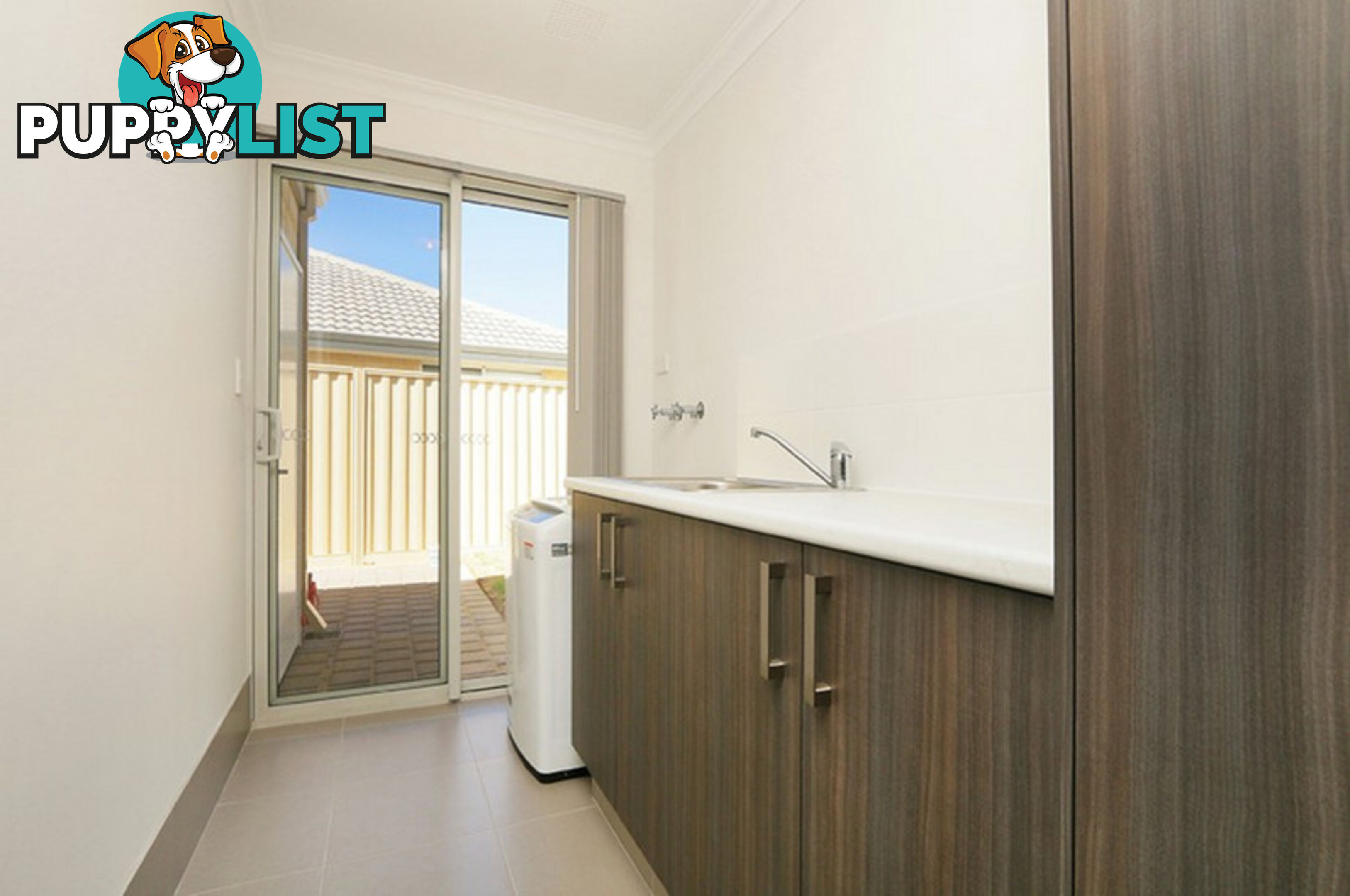 4 Brooksedge Boulevard MADDINGTON WA 6109