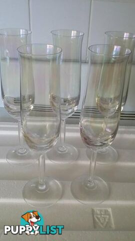 5 carnival glass champagne glasses