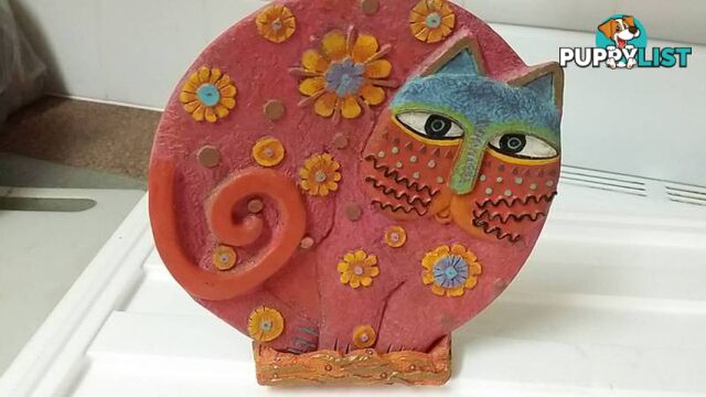 decorative cat plate