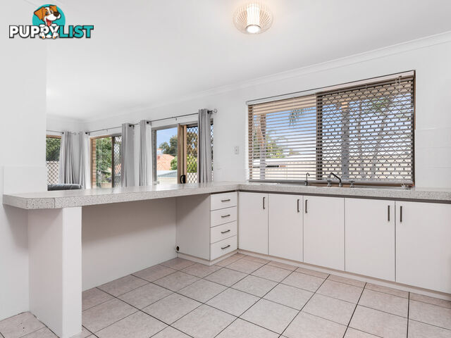 30 Treetop Circle CANNING VALE WA 6155