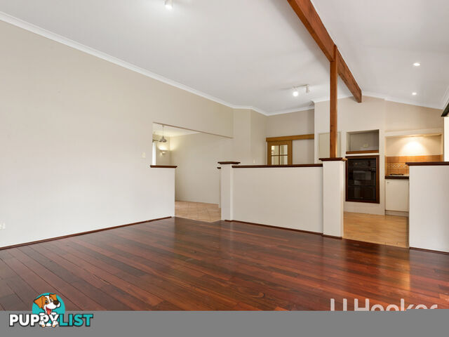 21 Greenshank Close EAST CANNINGTON WA 6107