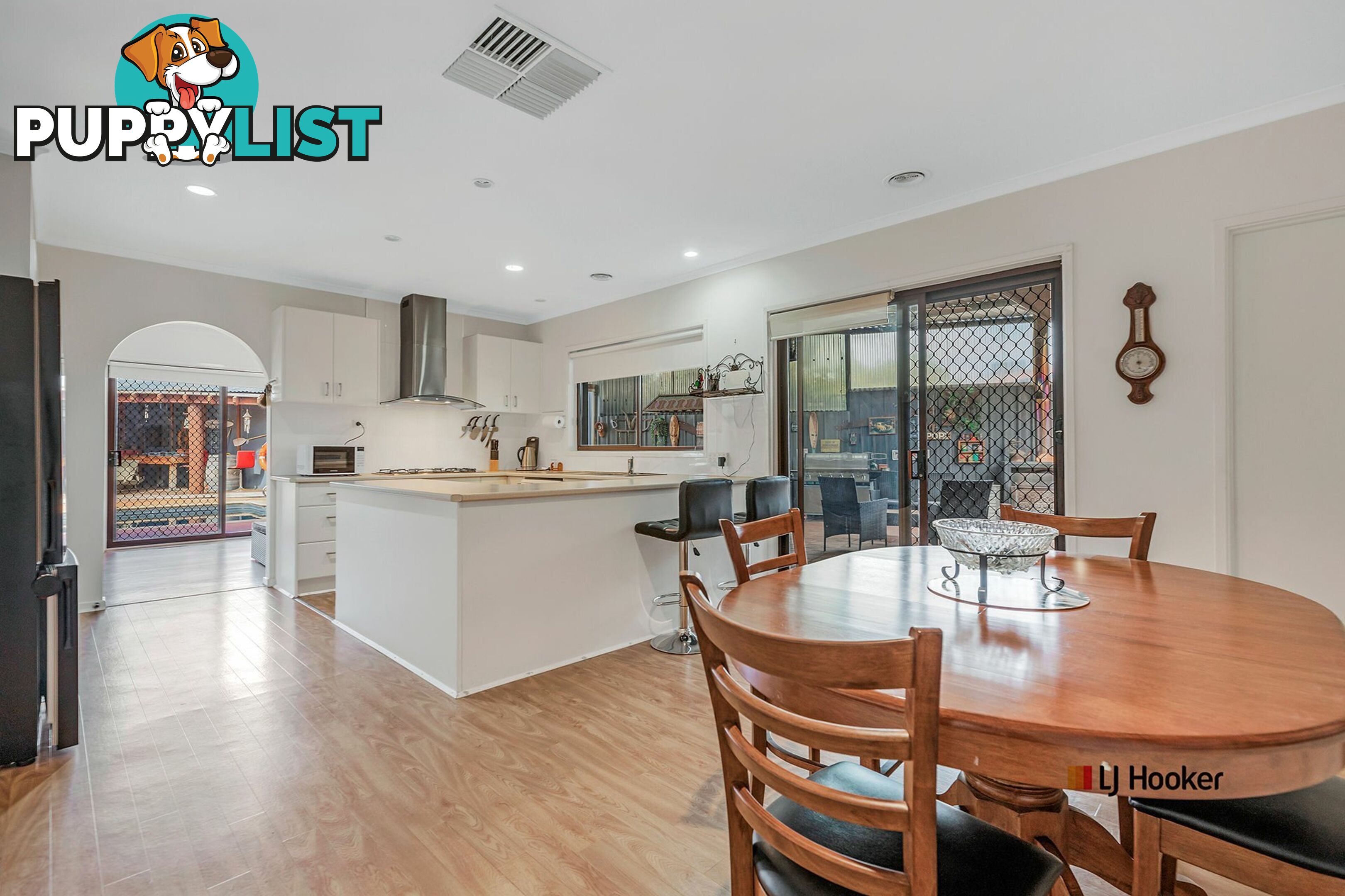 15 Pevensey Place ECHUCA VIC 3564