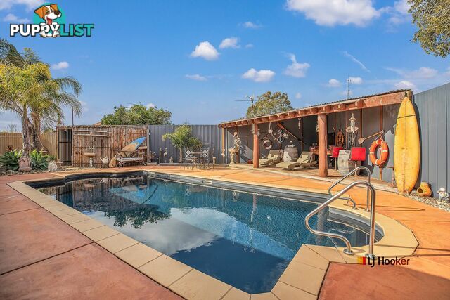 15 Pevensey Place ECHUCA VIC 3564