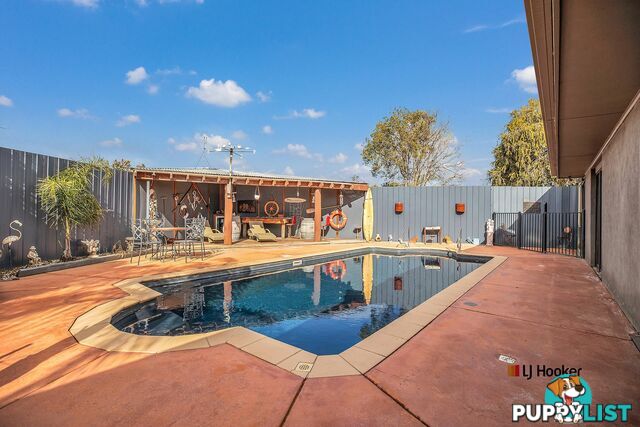 15 Pevensey Place ECHUCA VIC 3564