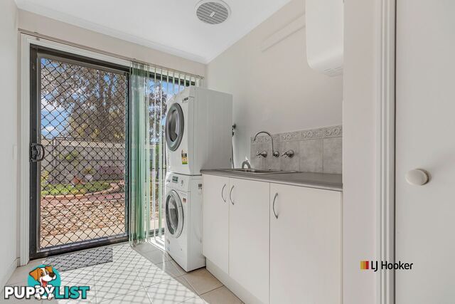 1 Woodlands Circuit ECHUCA VIC 3564