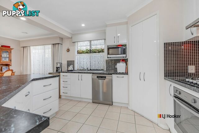 1 Woodlands Circuit ECHUCA VIC 3564