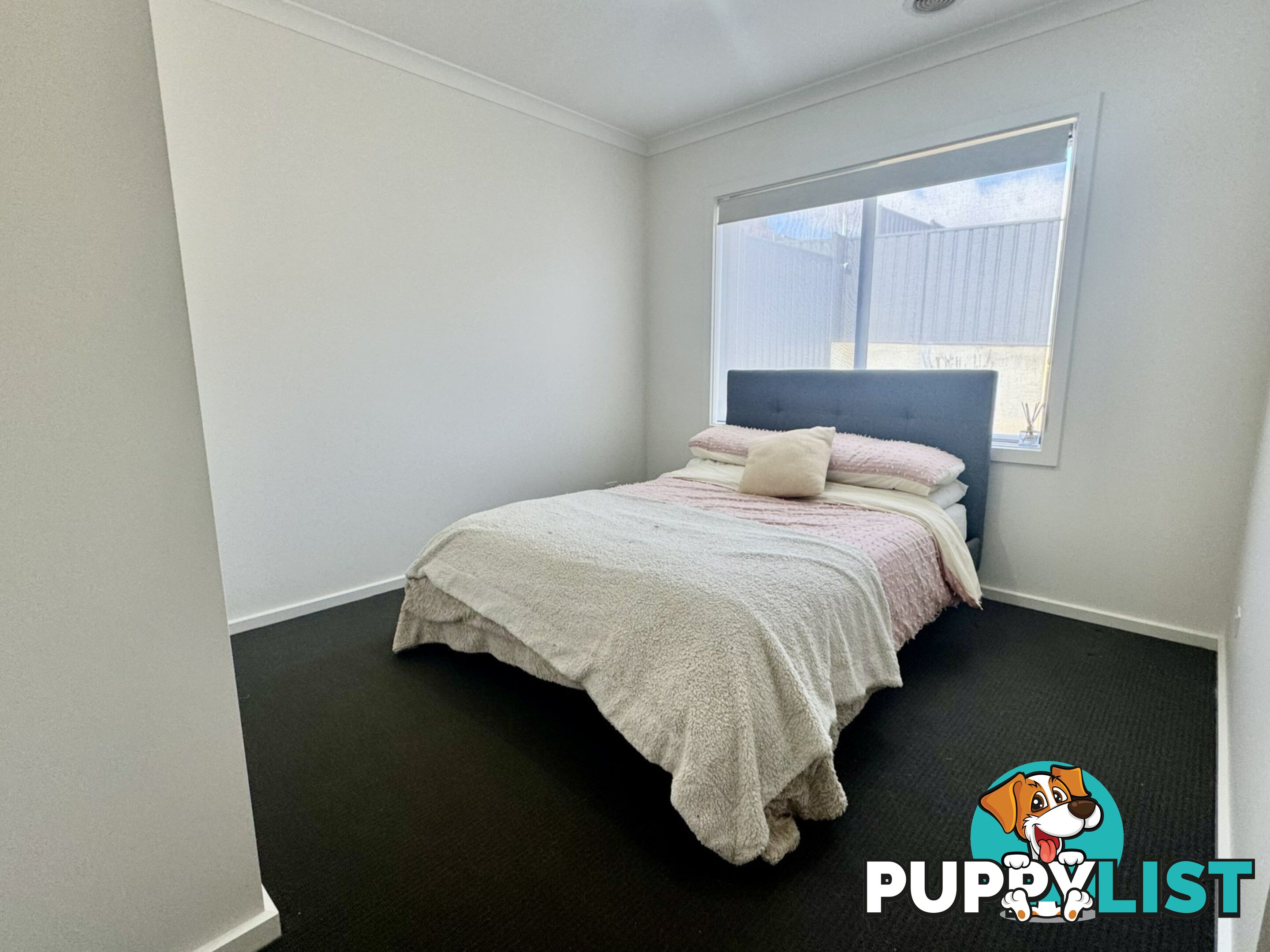 8 Tarrnook Drive STRATHFIELDSAYE VIC 3551