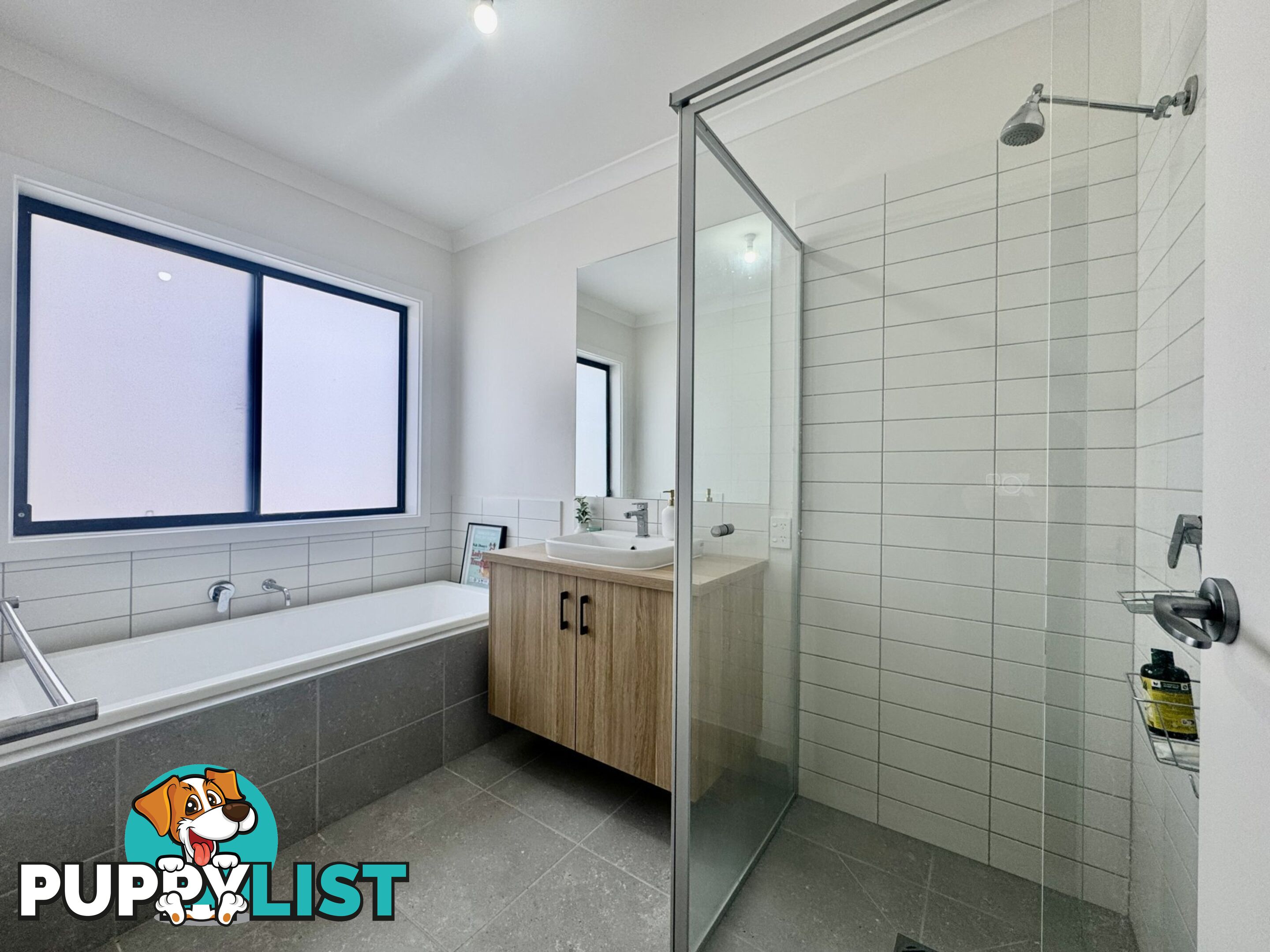8 Tarrnook Drive STRATHFIELDSAYE VIC 3551