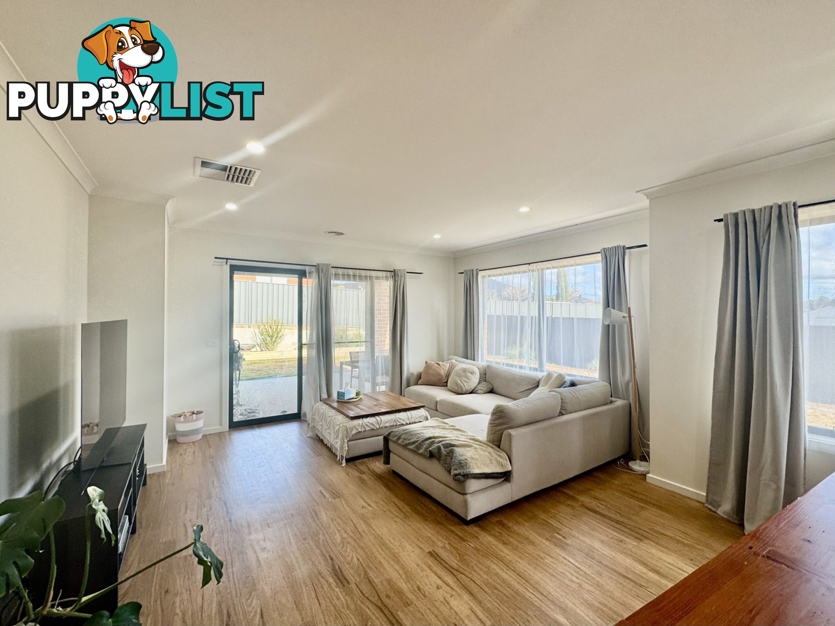 8 Tarrnook Drive STRATHFIELDSAYE VIC 3551