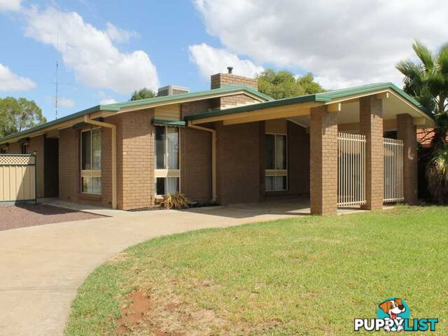 21 Hillview Avenue MOAMA NSW 2731