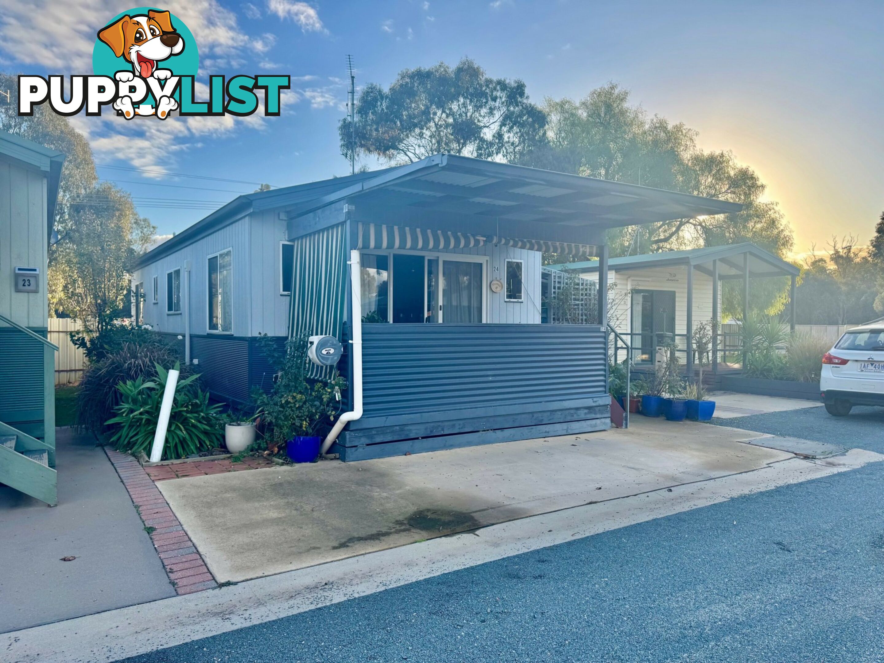 Cabin 24 25-51 Crescent Street ECHUCA VIC 3564