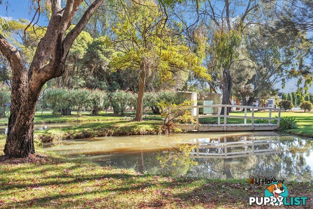 5 Maidensmith Drive MOAMA NSW 2731