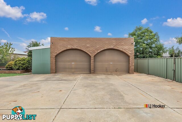 42 Echuca Road ROCHESTER VIC 3561