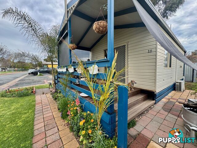 Cabin 15 25-51 Crescent Street ECHUCA VIC 3564