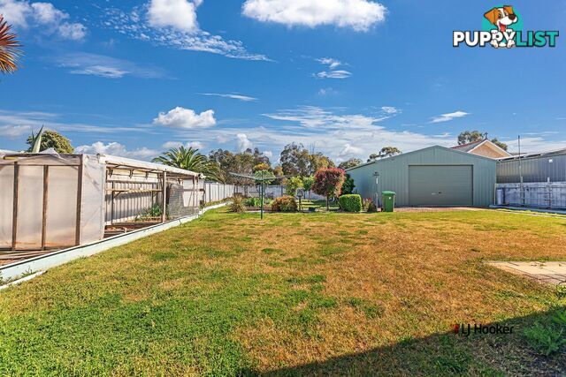 22 Archibald Street LOCKINGTON VIC 3563