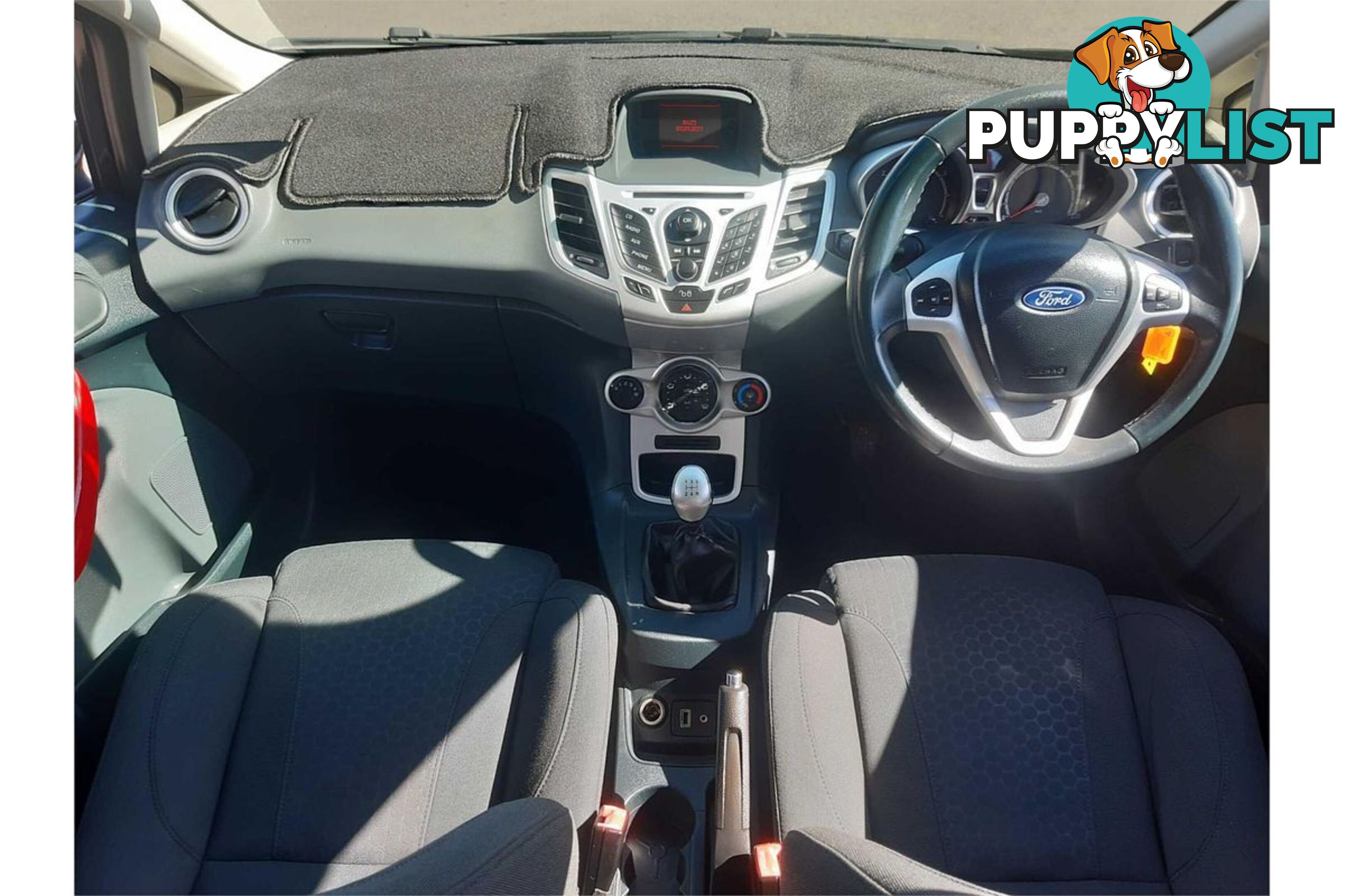 2010 FORD FIESTA   