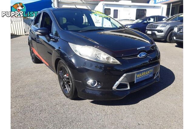 2010 FORD FIESTA   