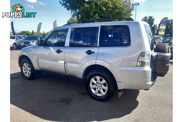 2010 MITSUBISHI PAJERO GLX LWB (4X4) NT MY10 4D WAGON