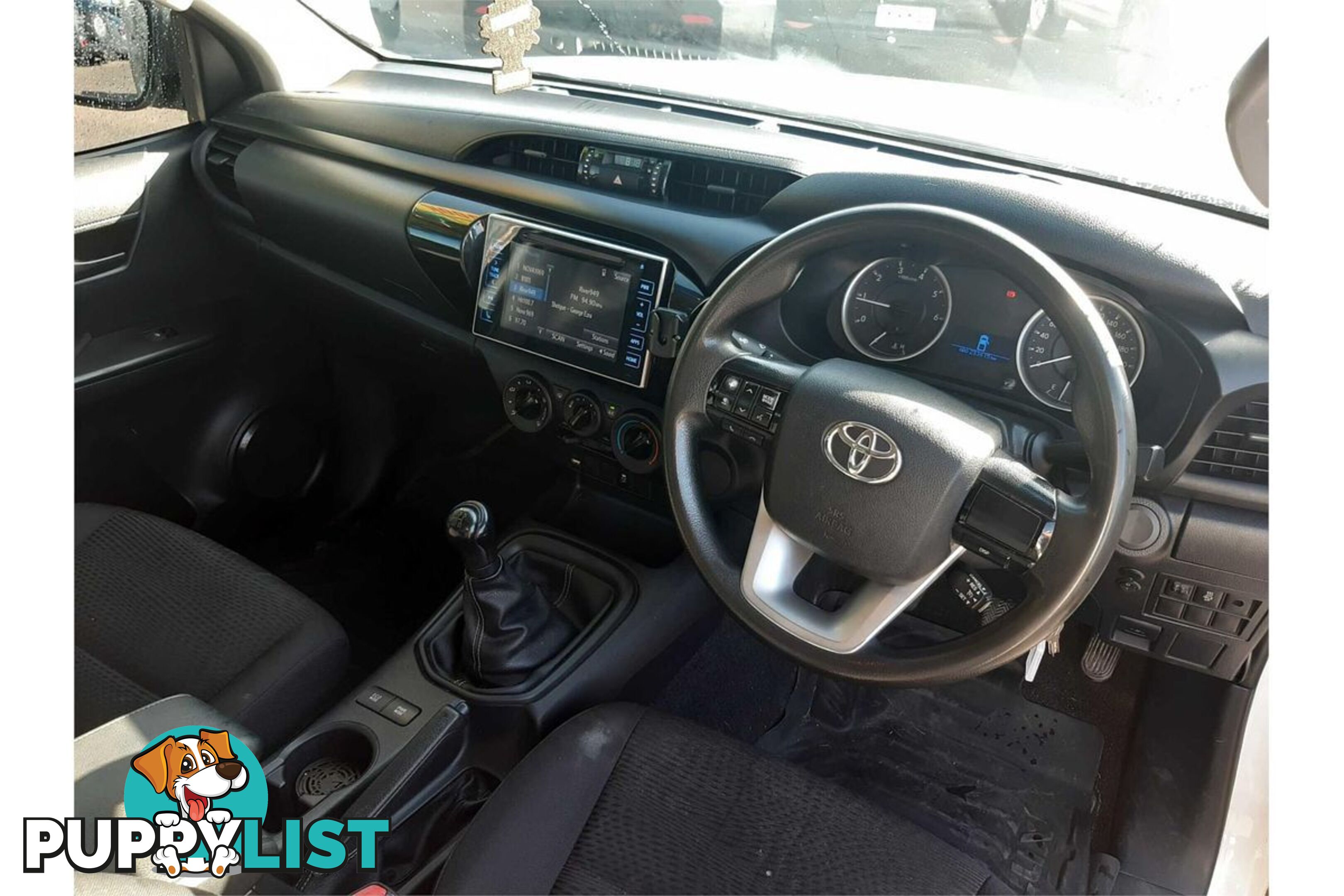 2017 TOYOTA HILUX SR GUN123R C/CHAS