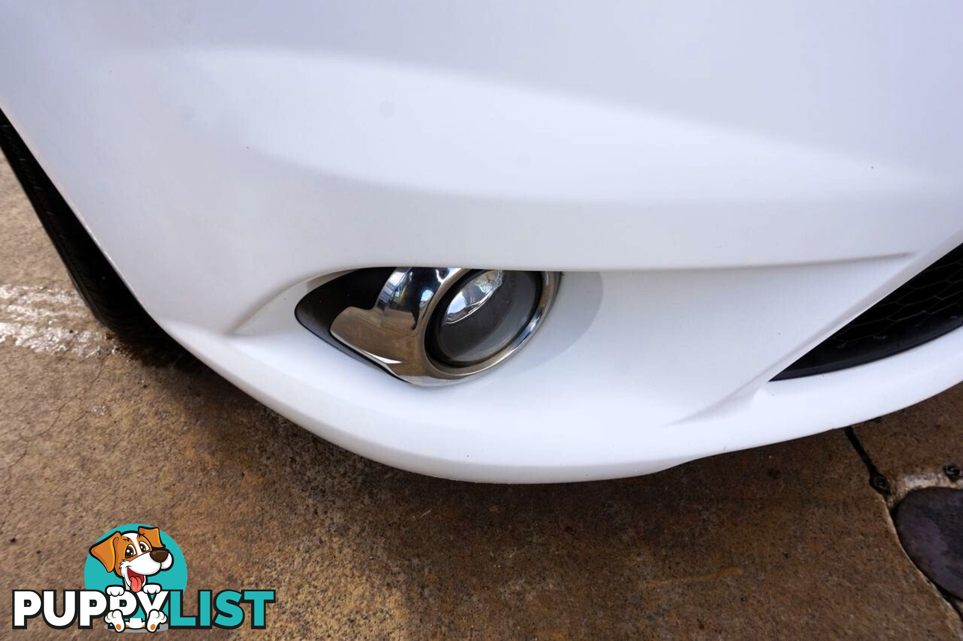 2011 FORD FALCON   SEDAN