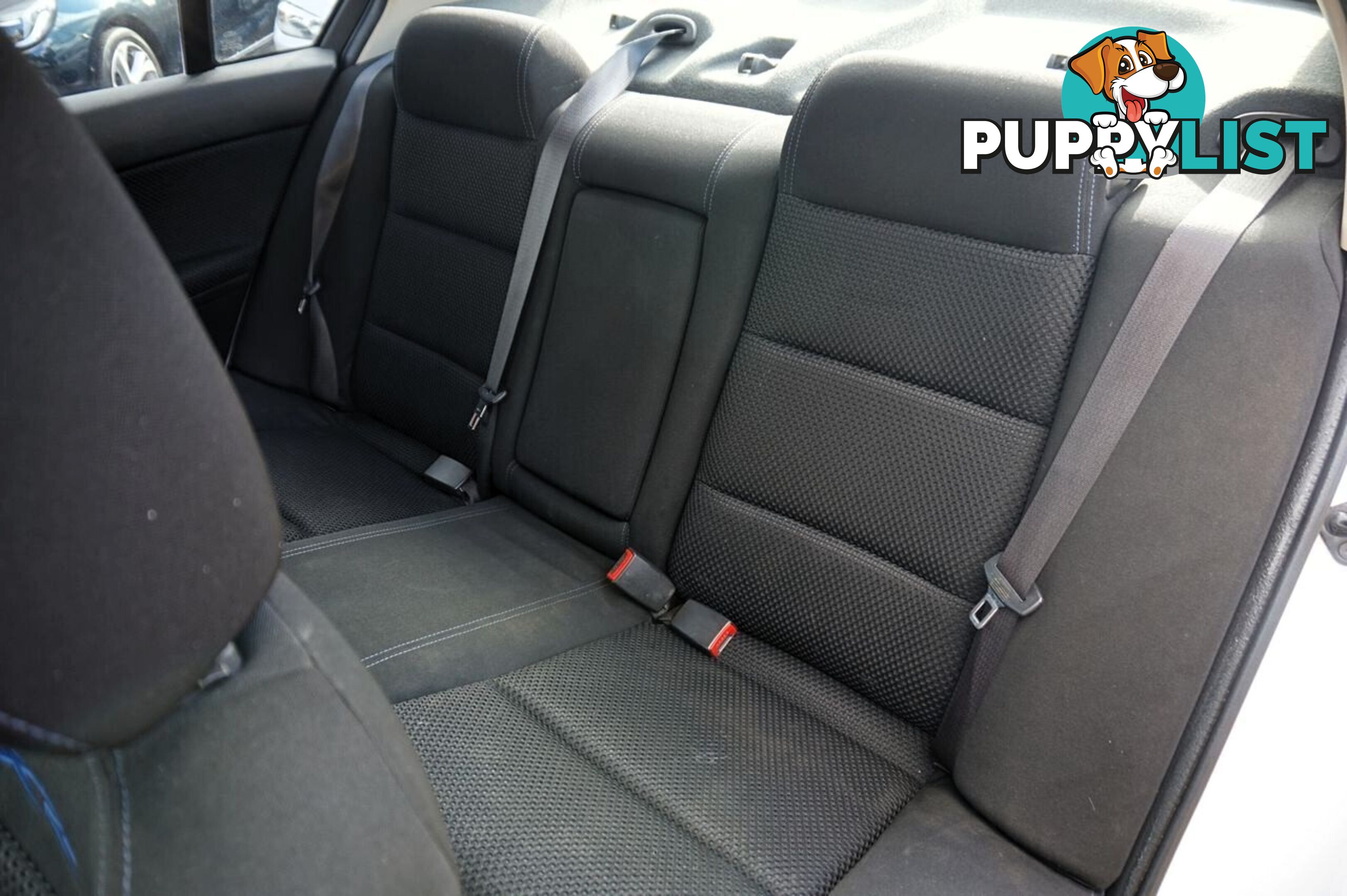 2011 FORD FALCON   SEDAN