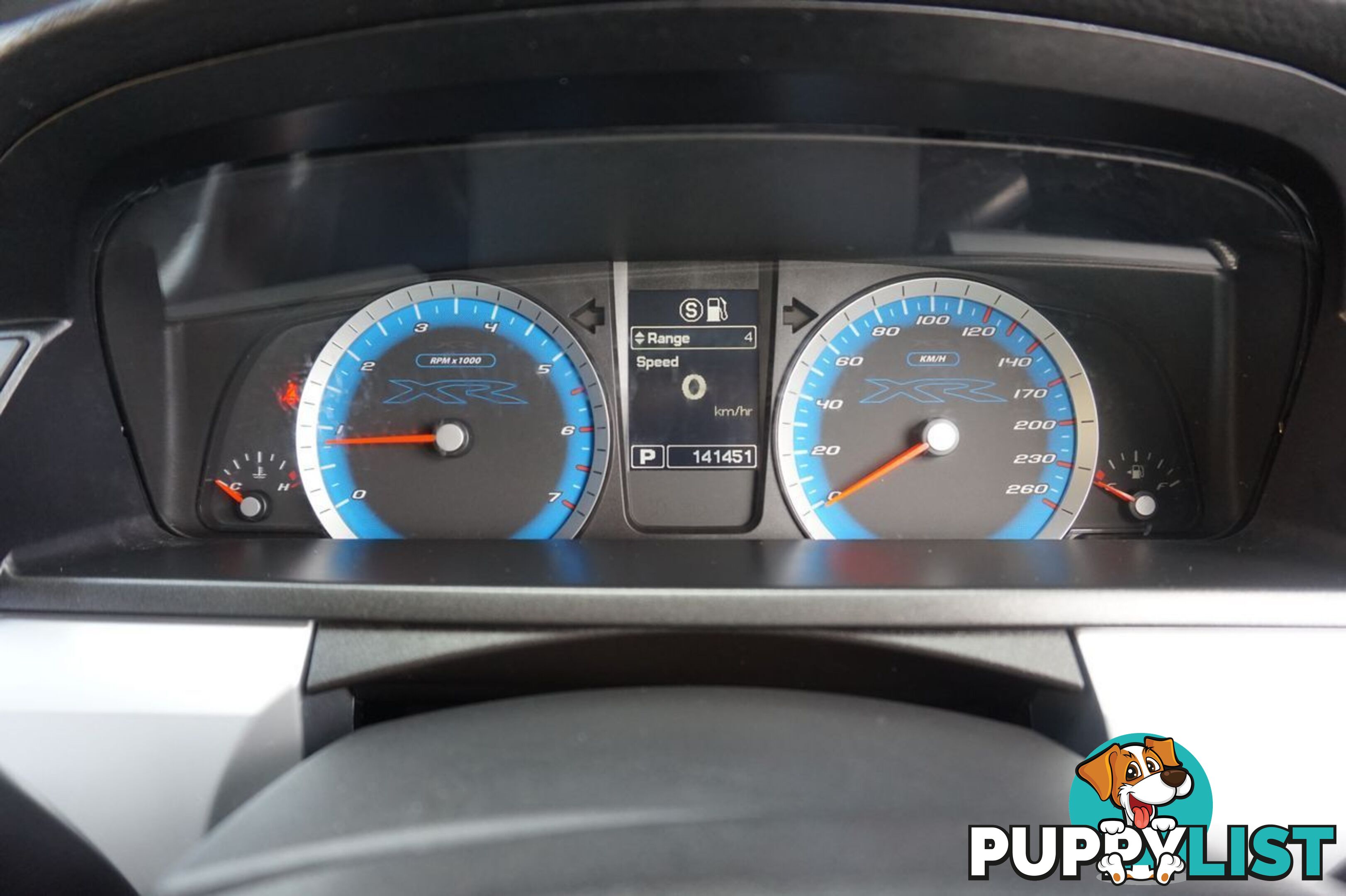 2011 FORD FALCON   SEDAN