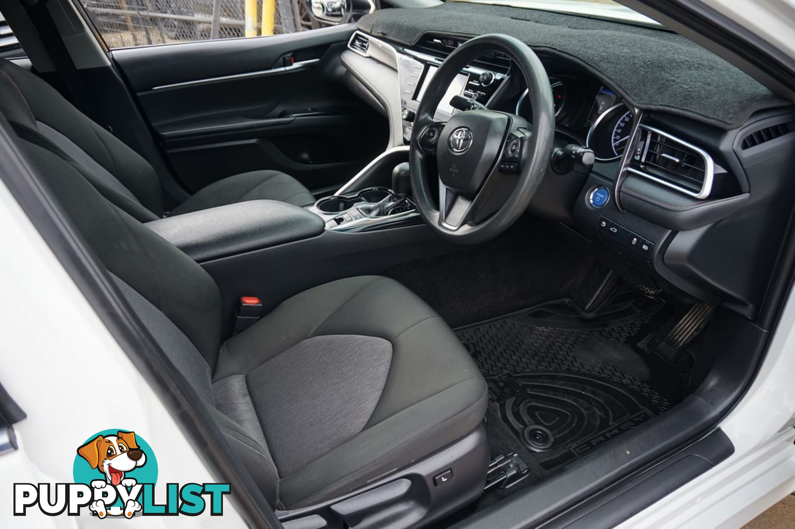 2018 TOYOTA CAMRY   SEDAN