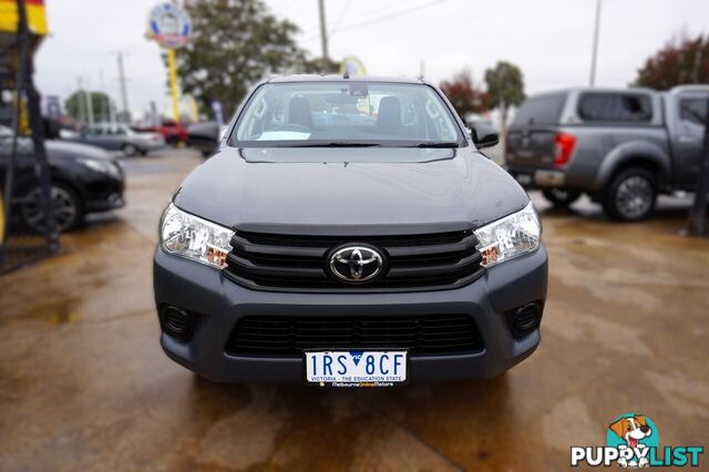 2020 TOYOTA HILUX   CAB CHASSIS