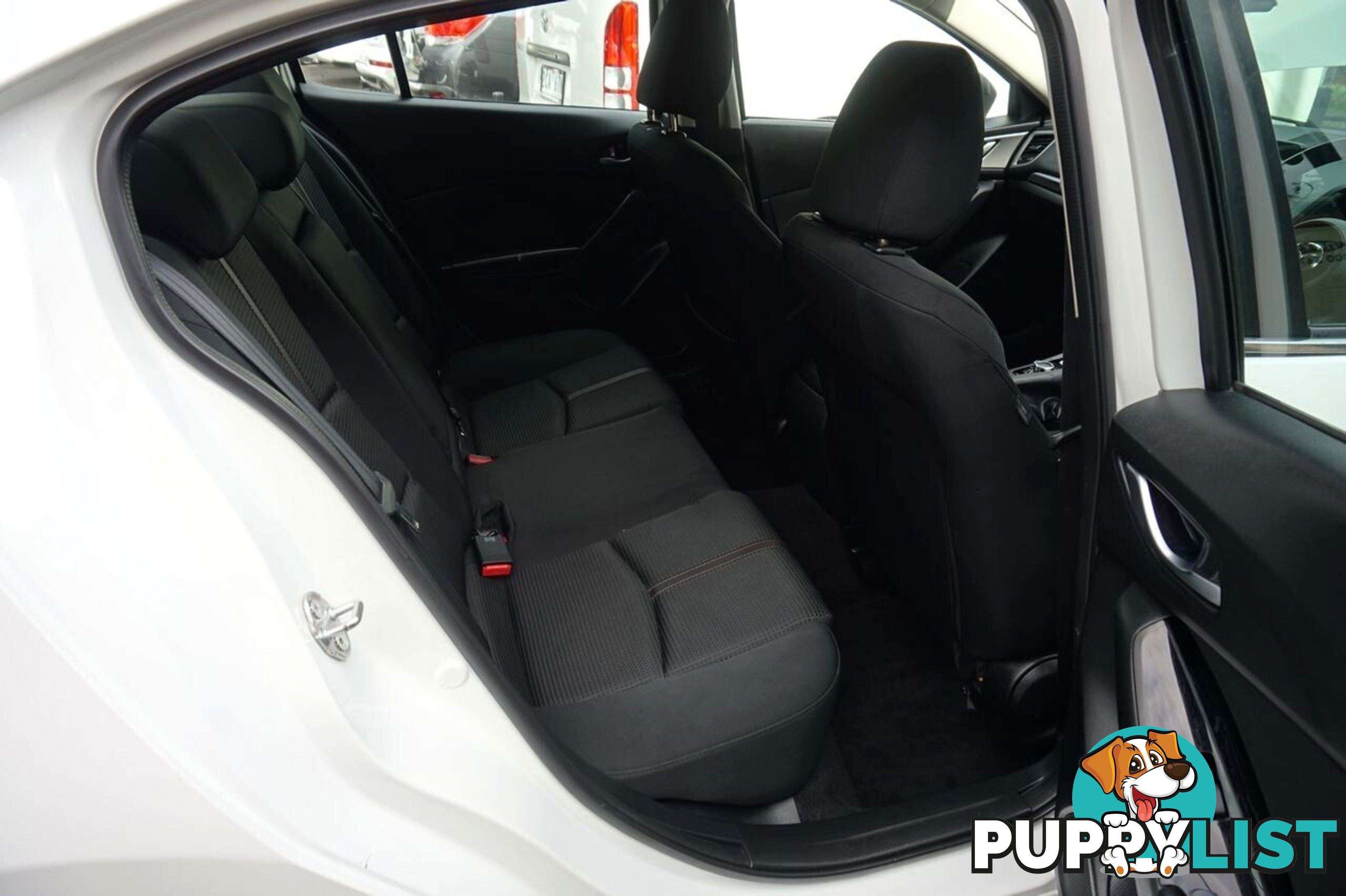 2016 MAZDA 3   SEDAN
