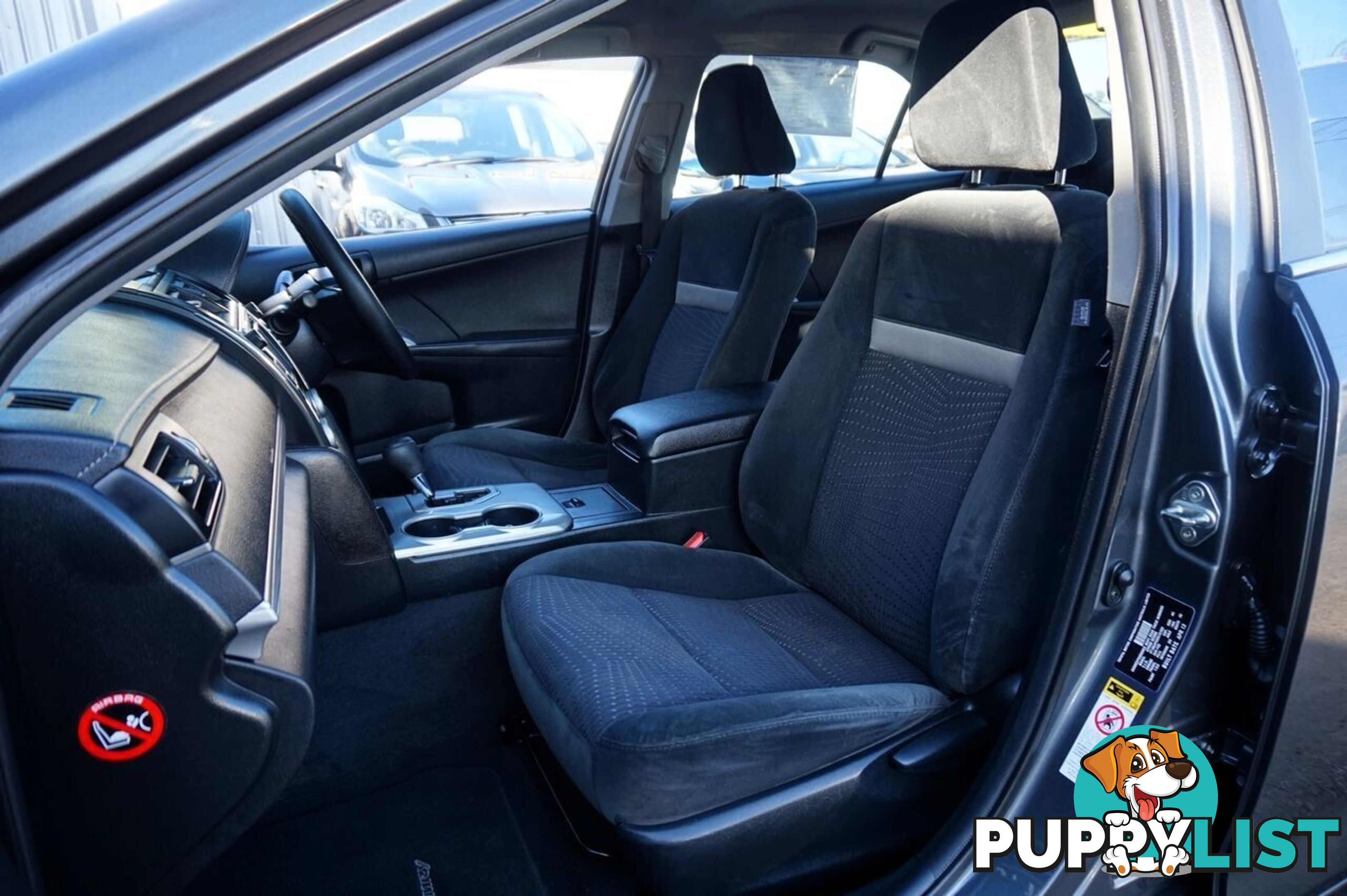 2013 TOYOTA CAMRY   SEDAN