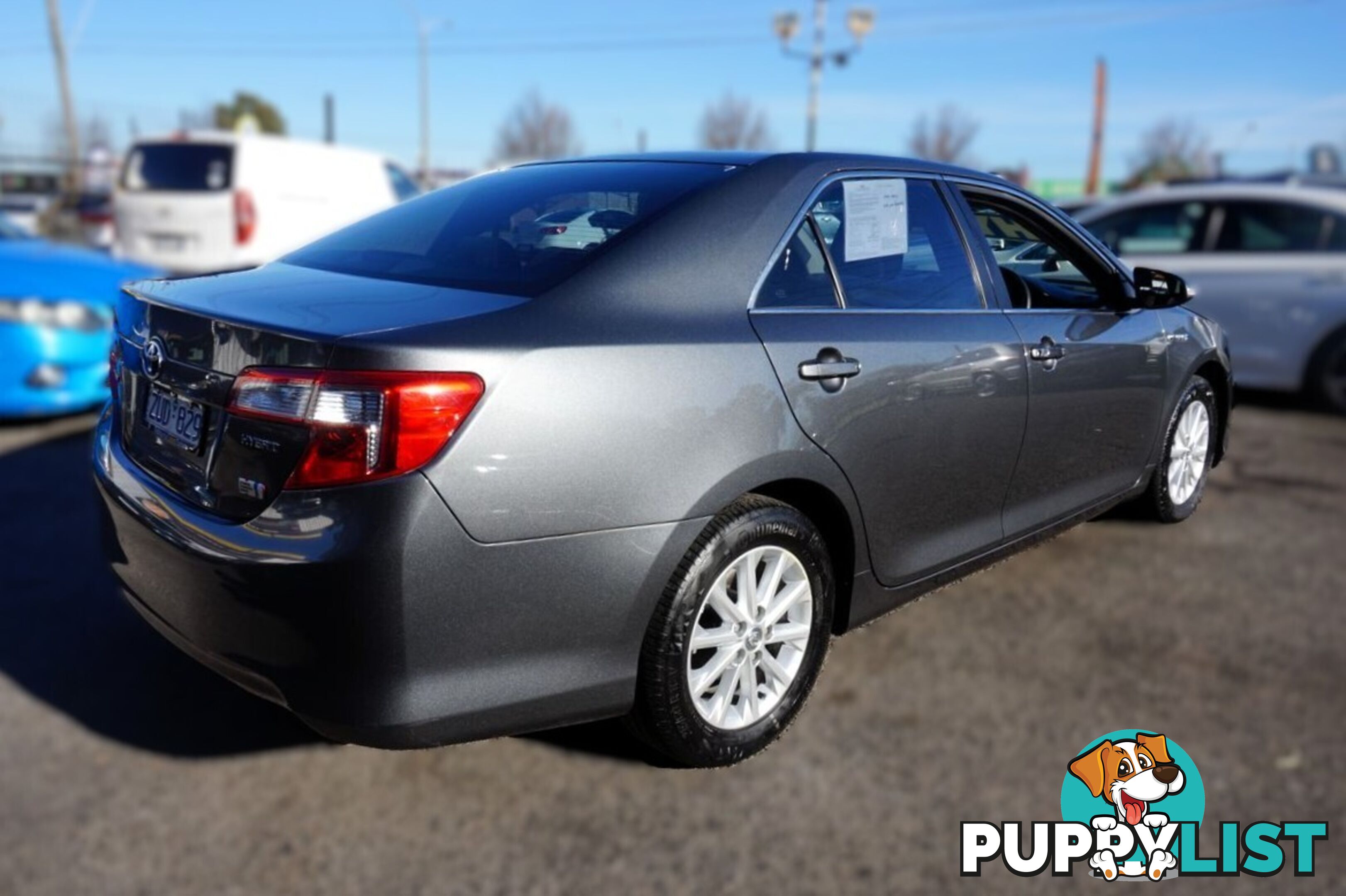 2013 TOYOTA CAMRY   SEDAN