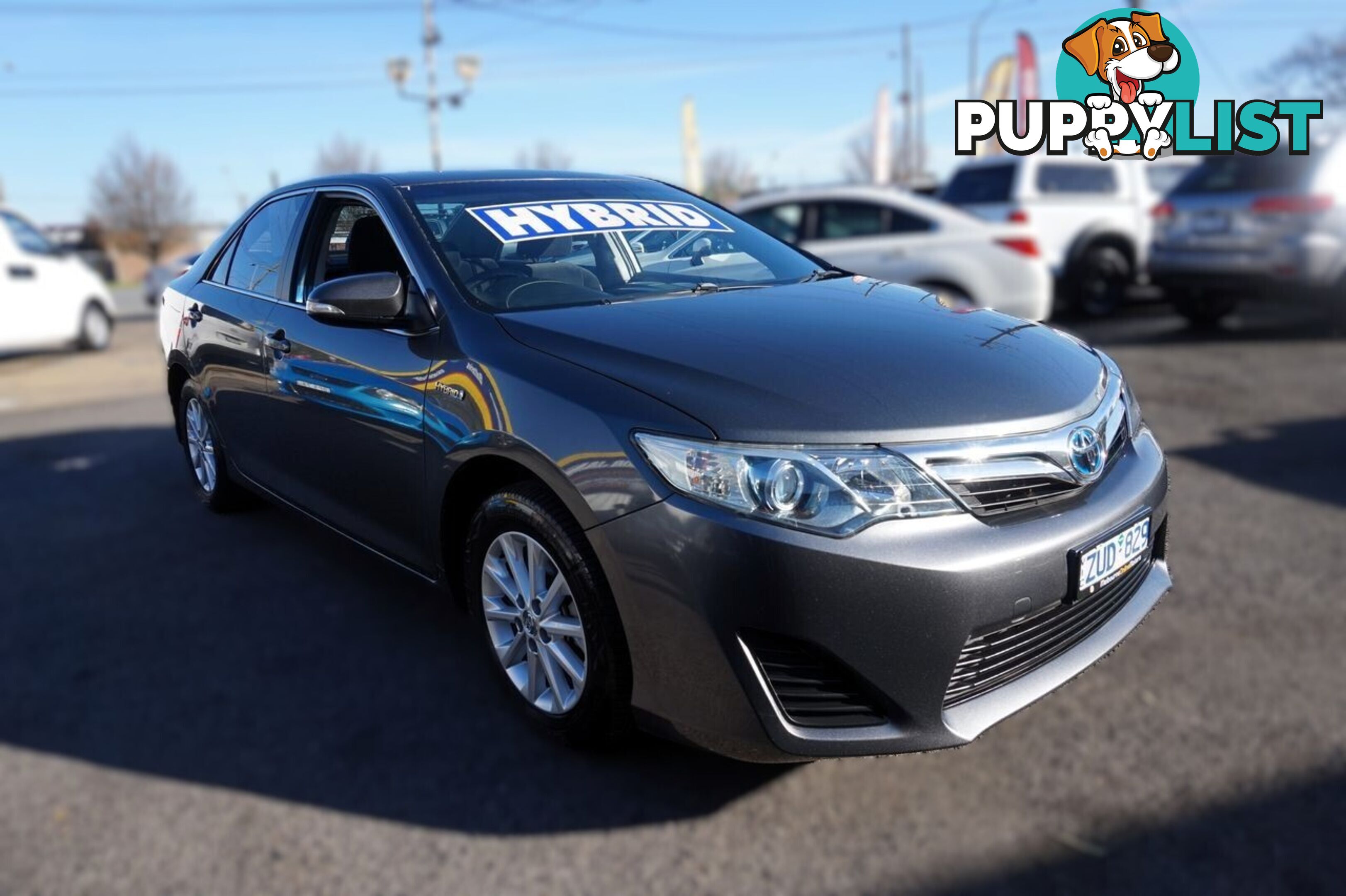 2013 TOYOTA CAMRY   SEDAN