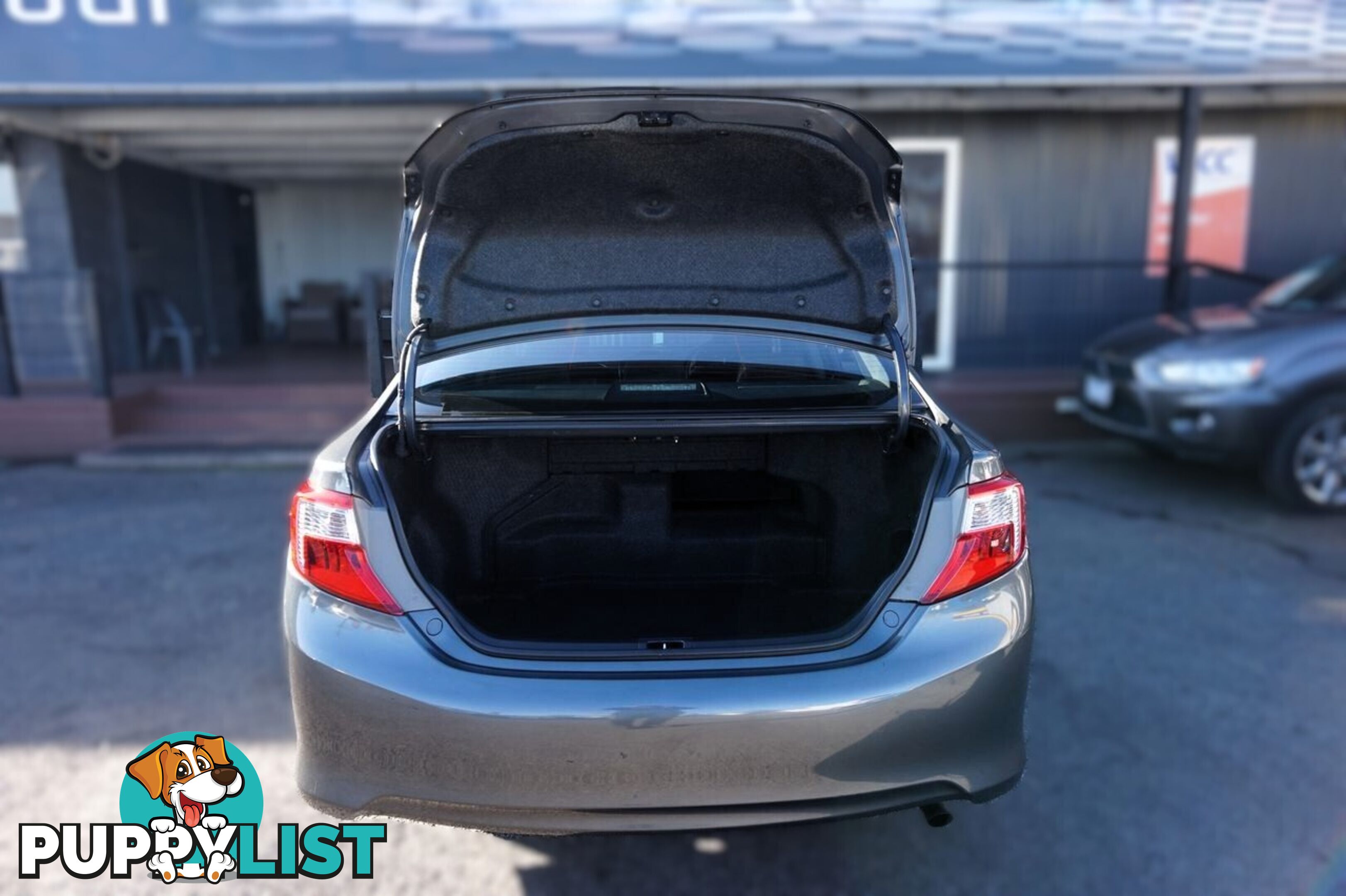 2013 TOYOTA CAMRY   SEDAN