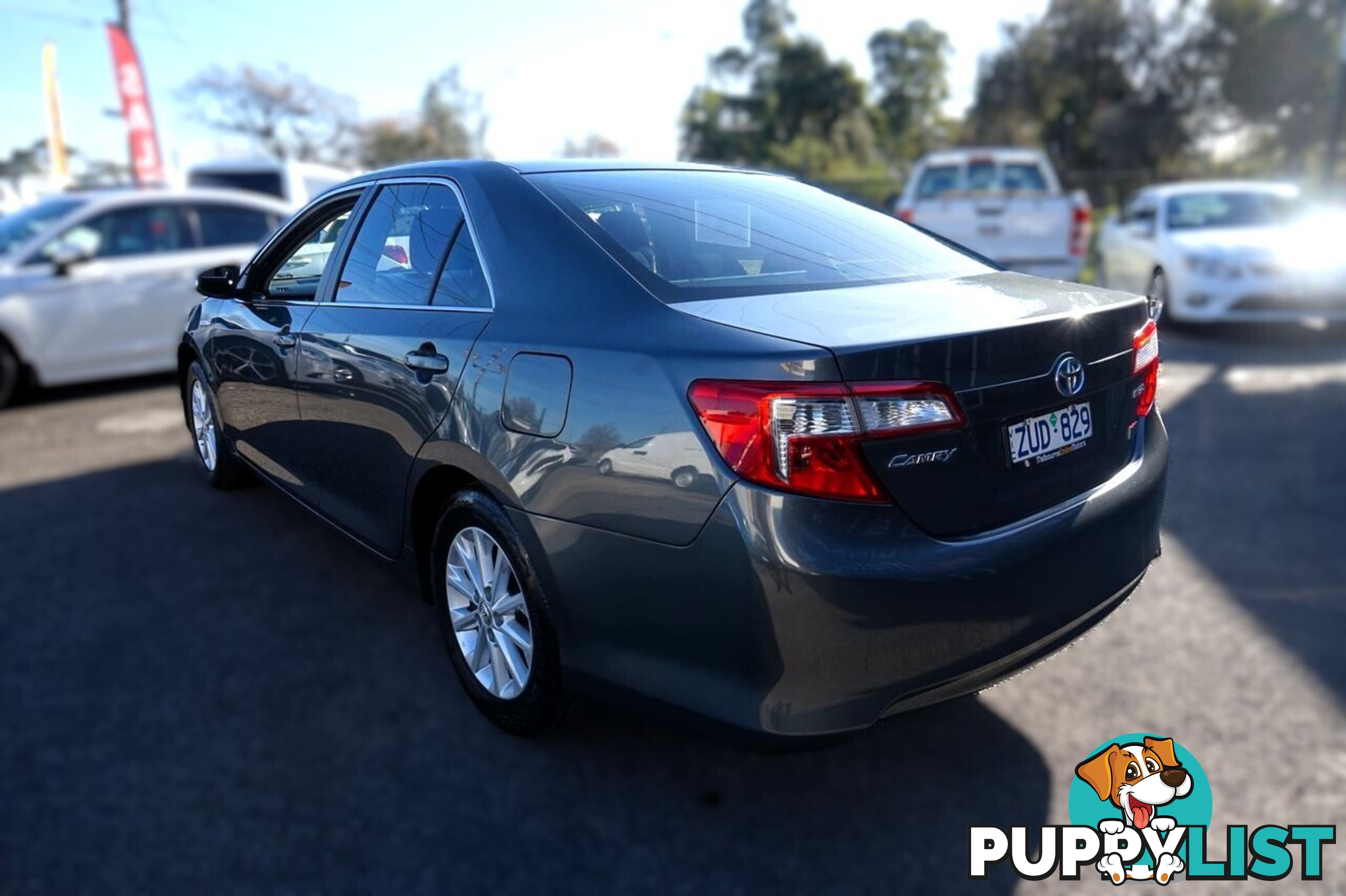 2013 TOYOTA CAMRY   SEDAN