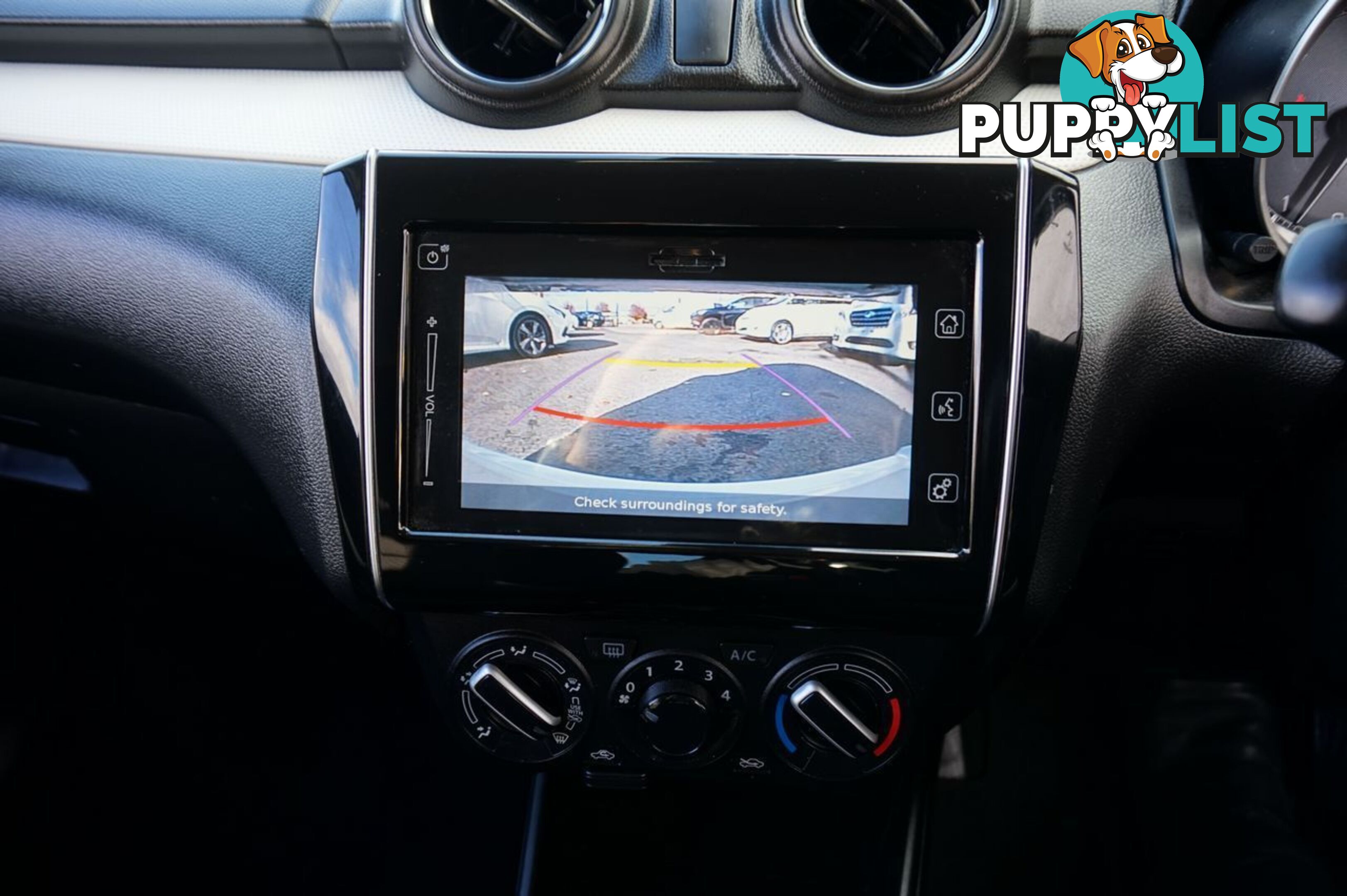 2019 SUZUKI SWIFT   HATCHBACK