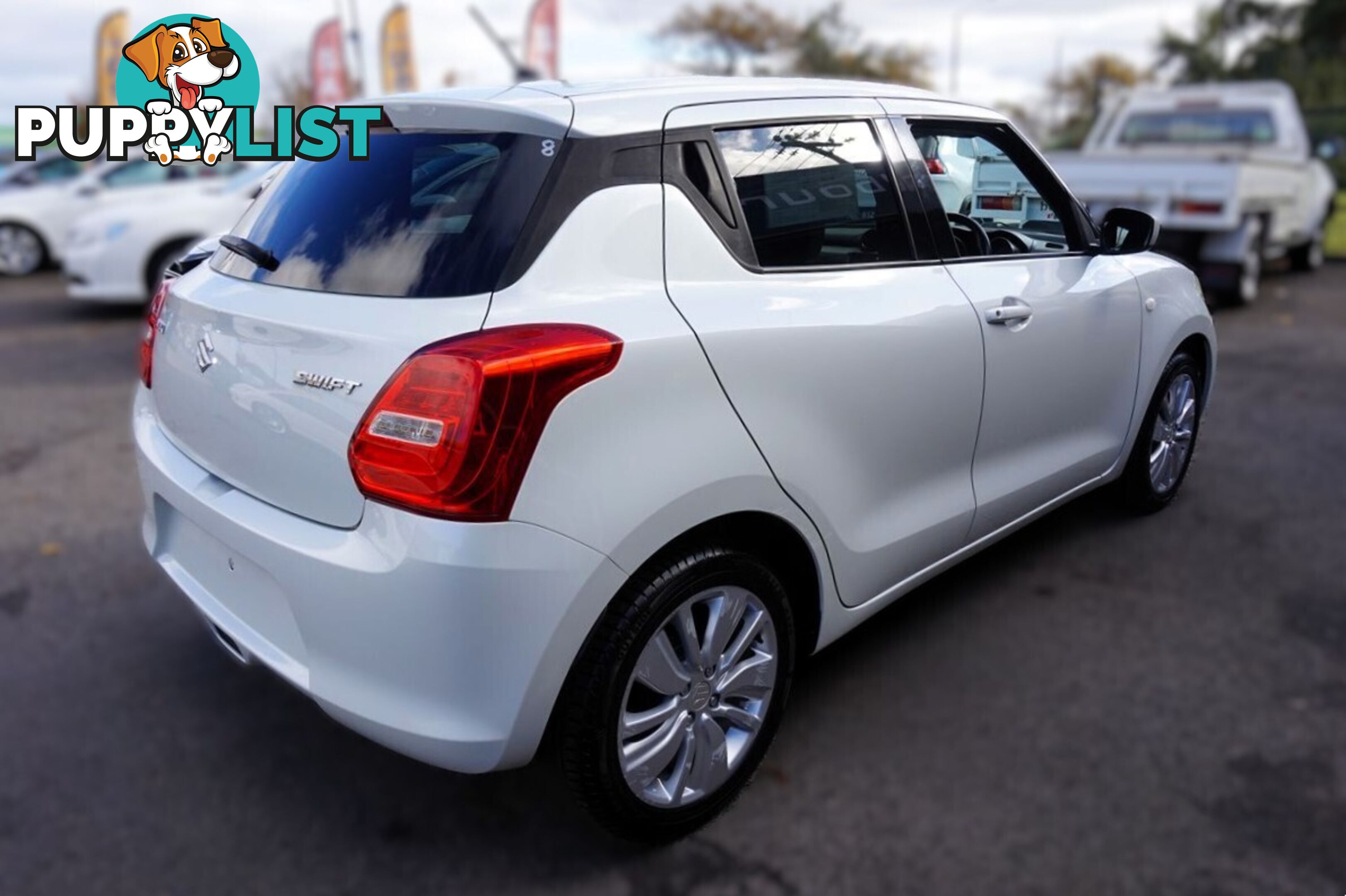2019 SUZUKI SWIFT   HATCHBACK