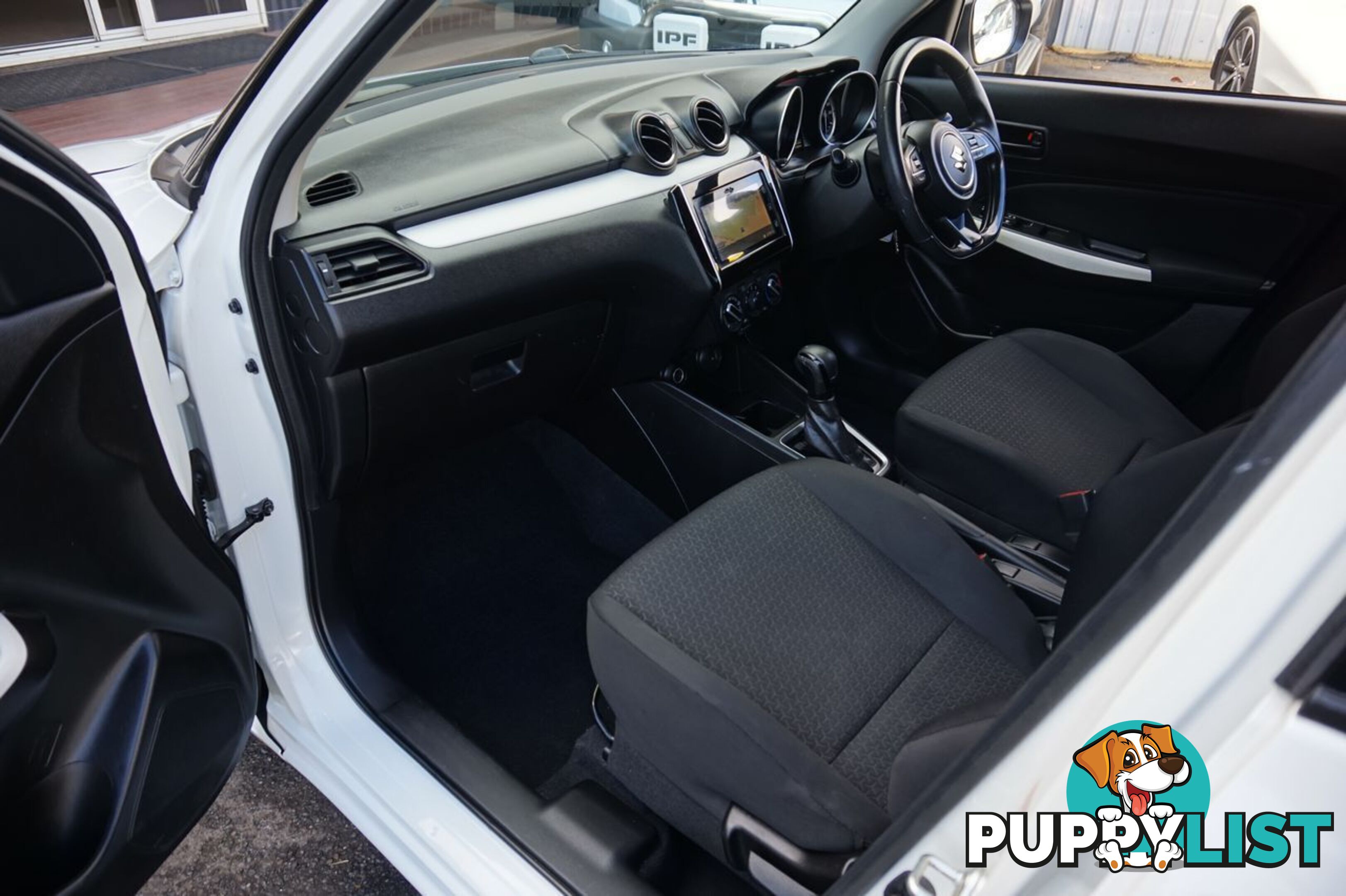2019 SUZUKI SWIFT   HATCHBACK