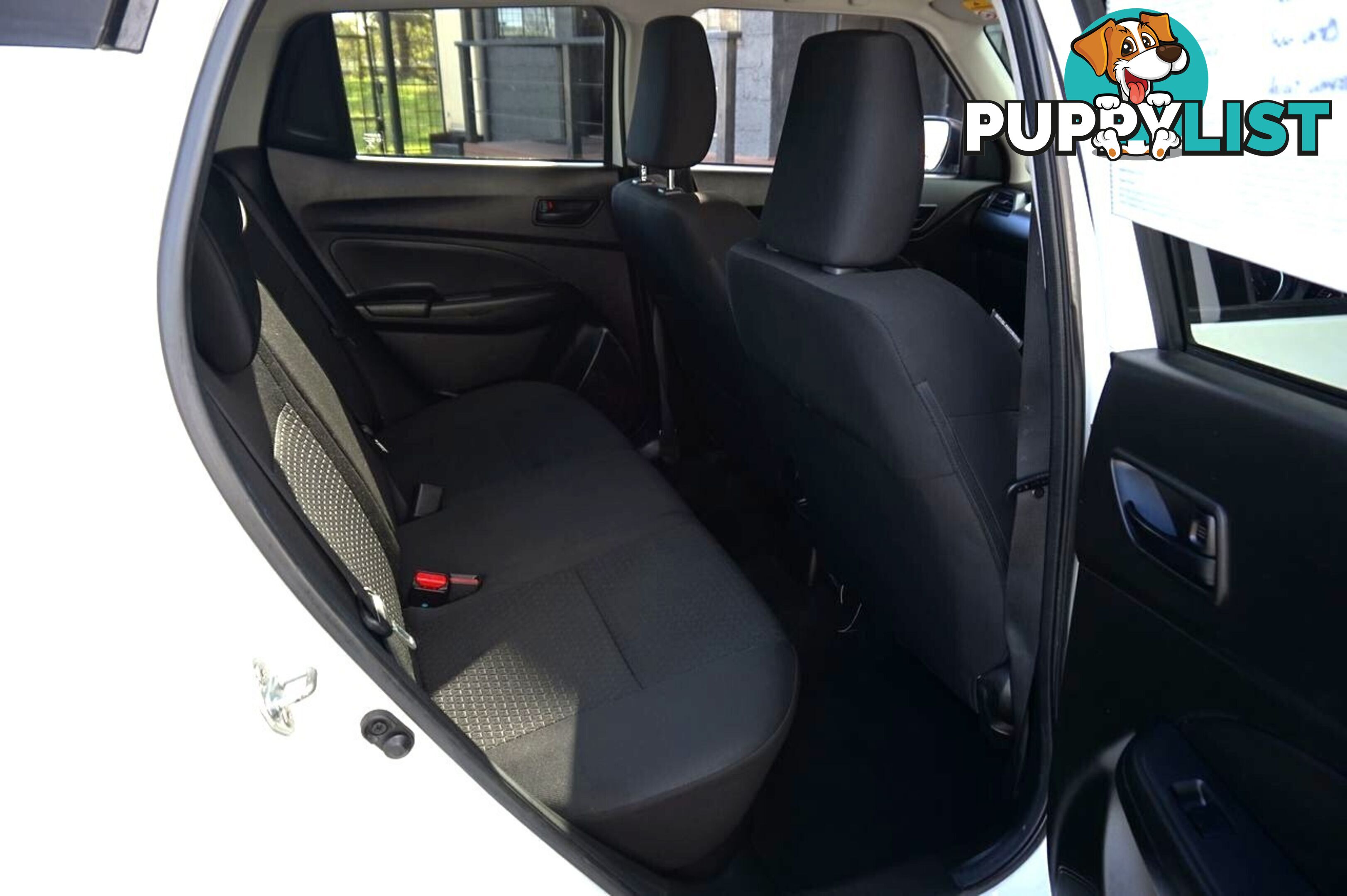 2019 SUZUKI SWIFT   HATCHBACK
