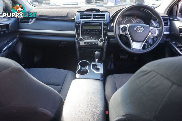 2013 TOYOTA CAMRY   SEDAN