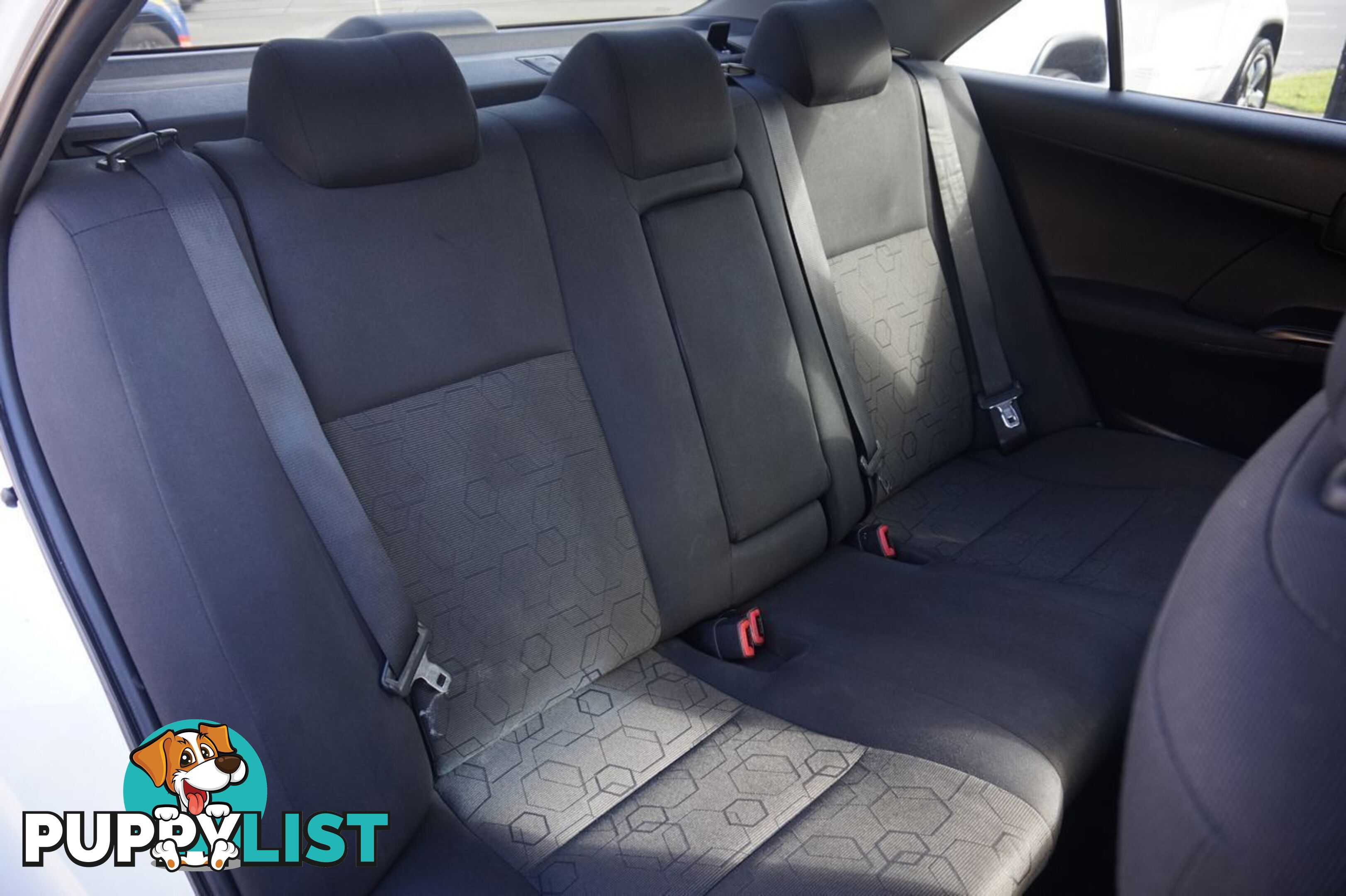 2013 TOYOTA CAMRY   SEDAN