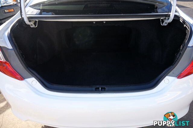 2013 TOYOTA CAMRY   SEDAN